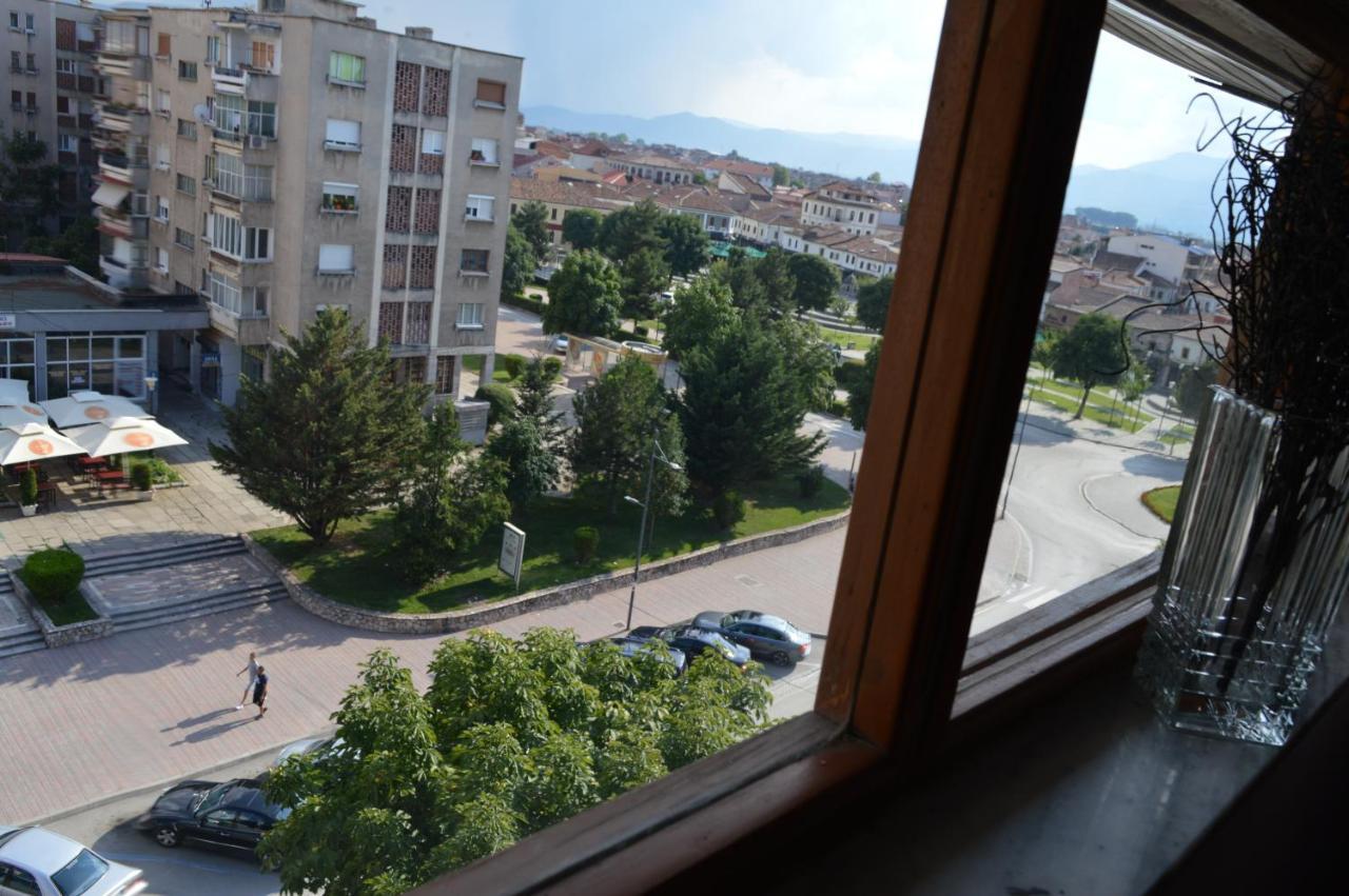 Inn Korca, Center City Apartament ภายนอก รูปภาพ
