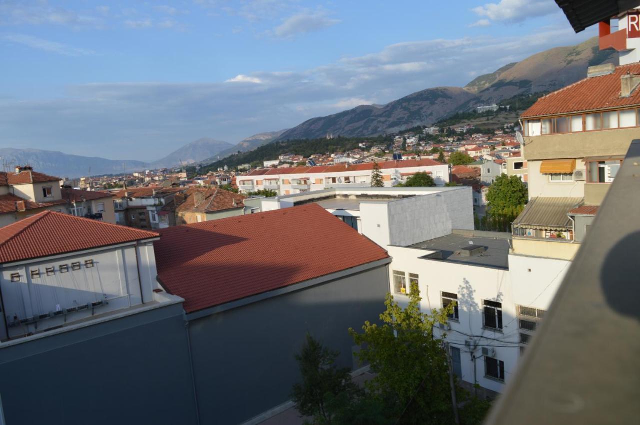 Inn Korca, Center City Apartament ภายนอก รูปภาพ