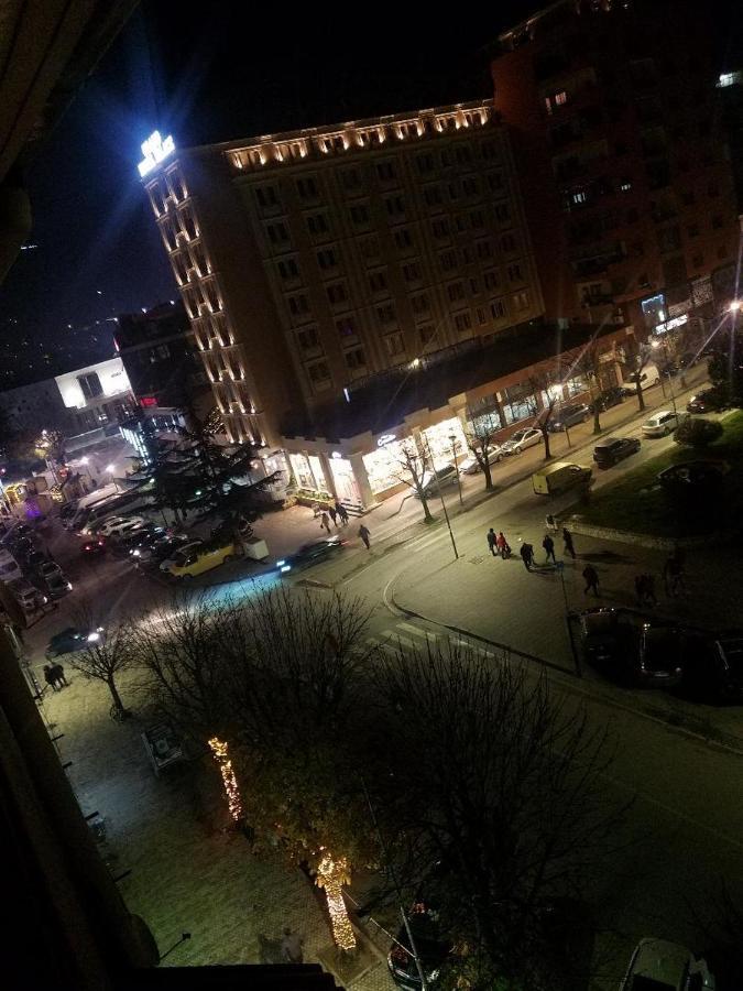 Inn Korca, Center City Apartament ภายนอก รูปภาพ